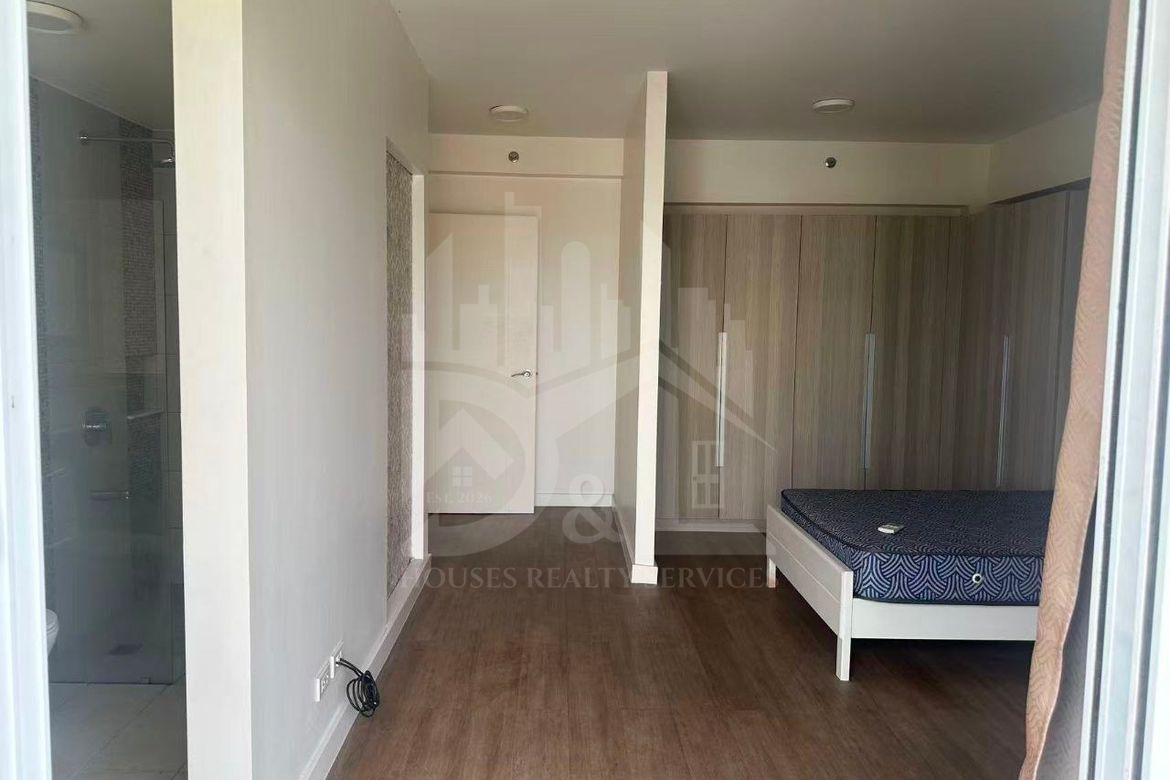 3 Bedroom Condo for Rent in Don Galo, Parañaque, Metro Manila photo 4