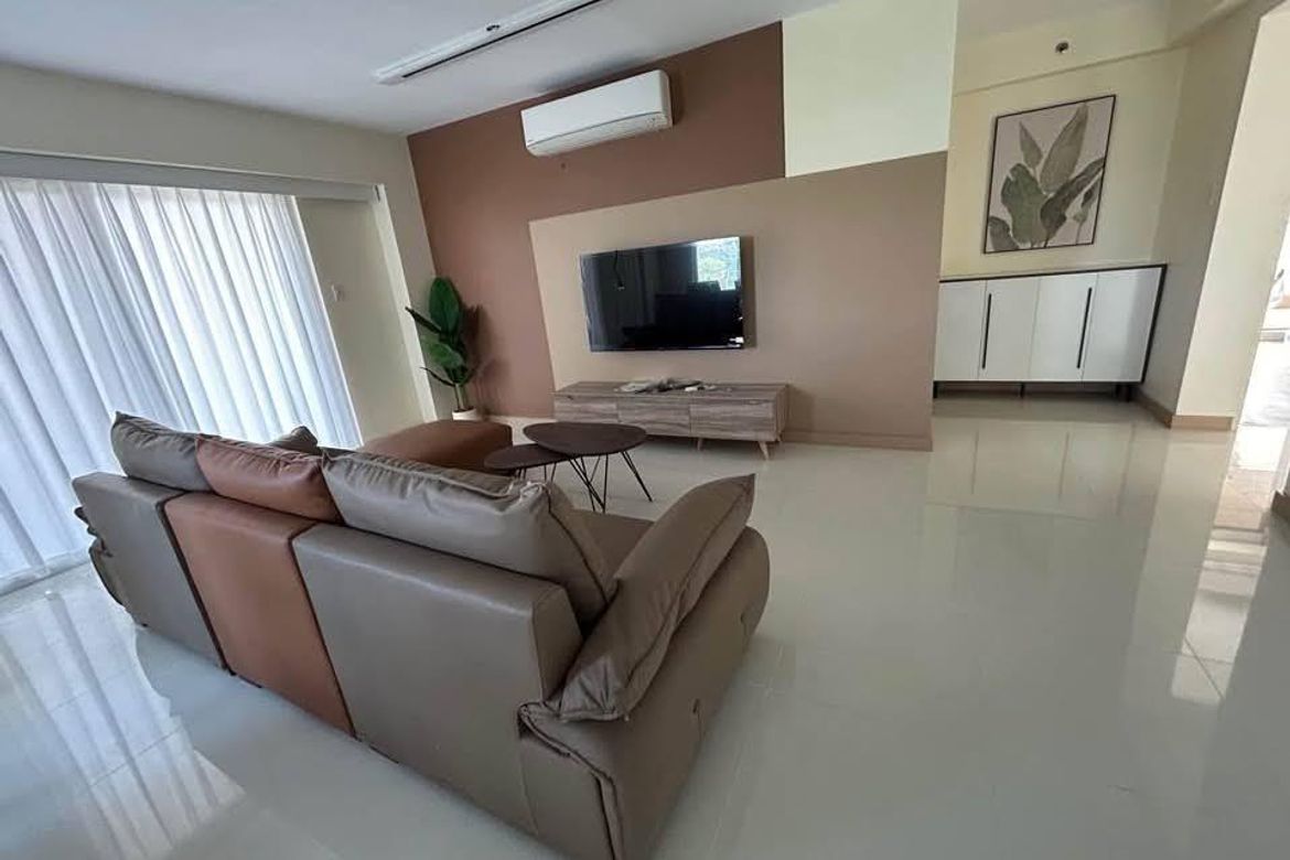3 Bedroom Condo for Rent in Oak Harbor Residences, Don Bosco, Parañaque, Metro Manila
