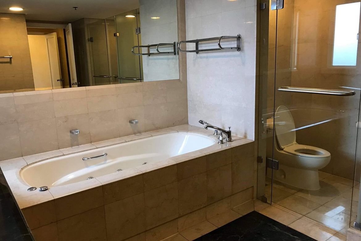 3 Bedroom Condo for Rent in One Roxas Triangle Tower, Urdaneta, Makati, Metro Manila near MRT-3 Buendia photo 6