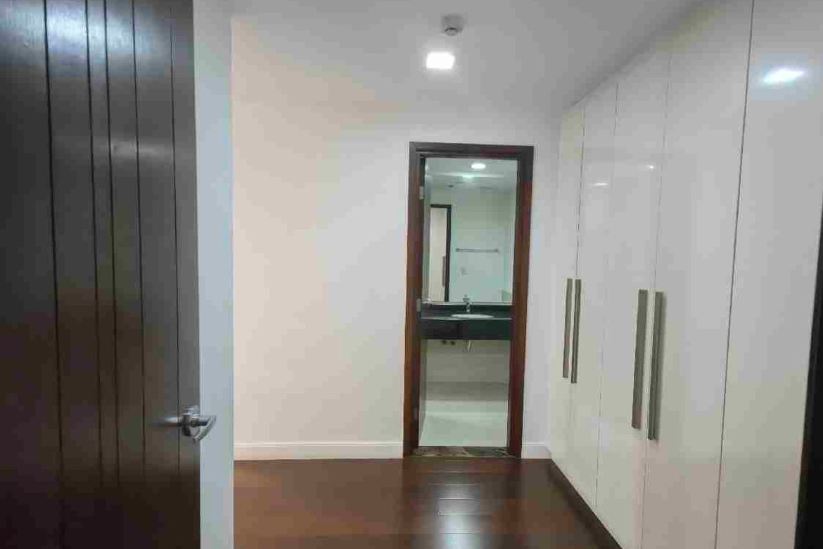 3 Bedroom Condo for Rent in The Suites at One Bonifacio High Street, Pinagsama, Taguig, Metro Manila photo 7