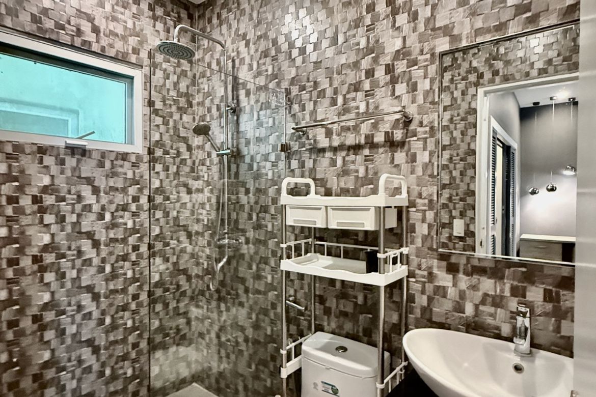 3 Bedroom Condo for Rent in Two Serendra, BGC, Taguig, Metro Manila photo 5
