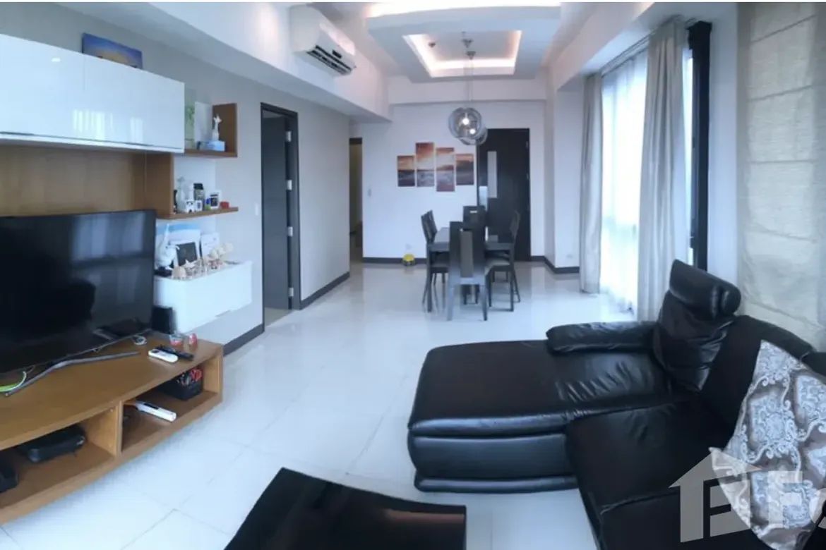 3 Bedroom Condo for Sale in 8 Forbestown Centre, BGC, Taguig – photo 3