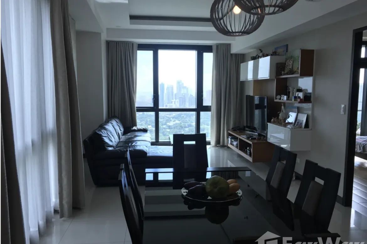 3 Bedroom Condo for Sale in 8 Forbestown Centre, BGC, Taguig – photo 4