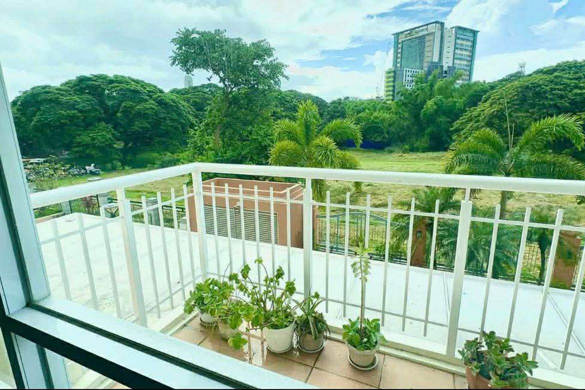 3 Bedroom Condo for Sale in Alabang, Muntinlupa, Metro Manila – photo 6