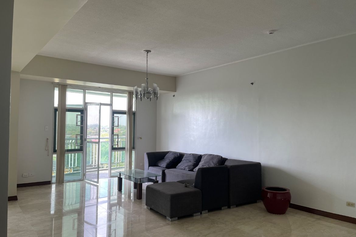 3 Bedroom Condo for Sale in Alabang, Muntinlupa, Metro Manila – photo 3