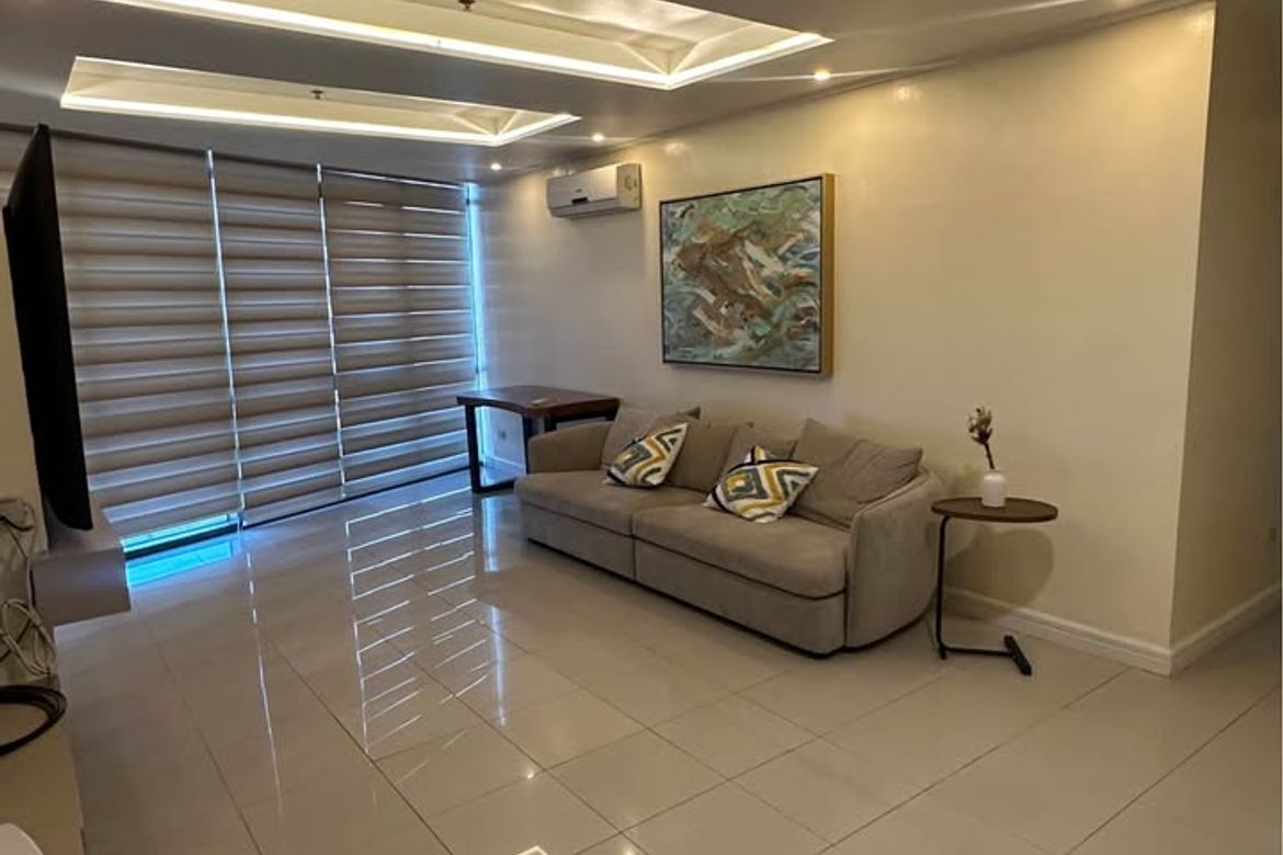 3 Bedroom Condo for Sale in Astoria Plaza, San Antonio, Pasig, Metro Manila near MRT-3 Shaw Boulevard – photo 6
