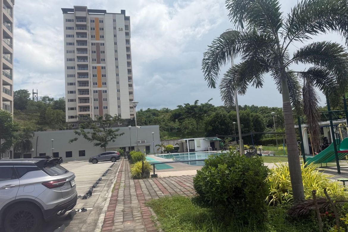 3 Bedroom Condo for Sale in Balibago, Angeles, Pampanga