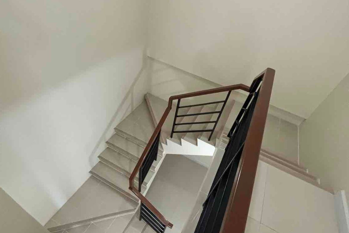 3 Bedroom Condo for Sale in Barangay 76, Pasay, Metro Manila near LRT-1 Libertad – photo 8