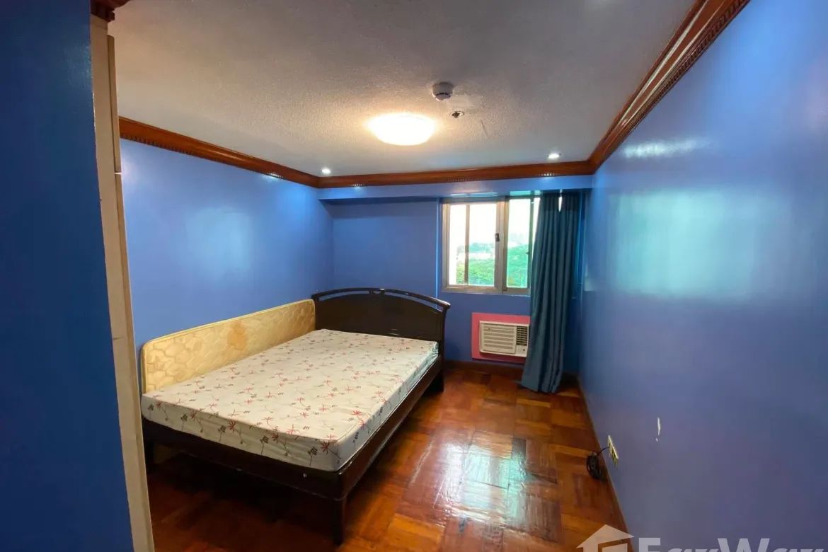 3 Bedroom Condo for Sale in Barangay 76, Pasay, Metro Manila near LRT-1 Libertad – photo 3