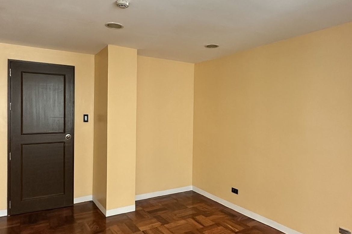 3 Bedroom Condo for Sale in Bay Garden Club and Residences, Barangay 76, Pasay, Metro Manila near LRT-1 Libertad – photo 5