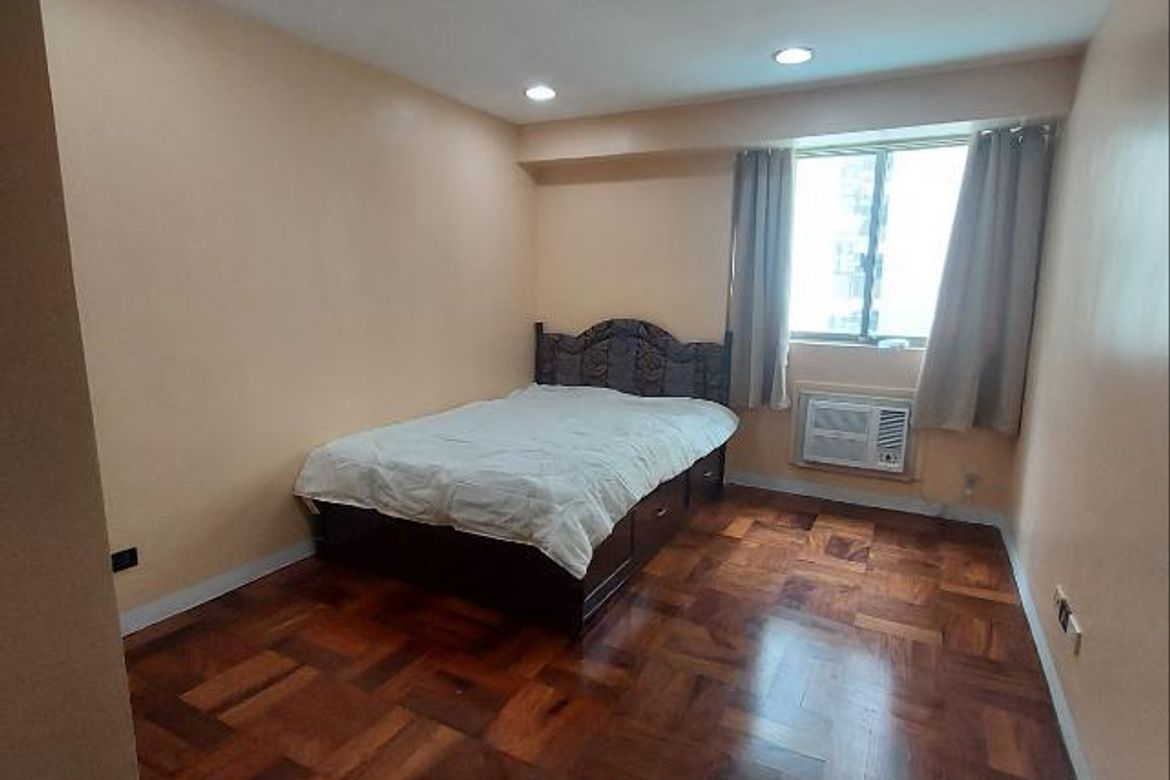 3 Bedroom Condo for Sale in Bay Garden Club and Residences, Barangay 76, Pasay, Metro Manila near LRT-1 Libertad – photo 7