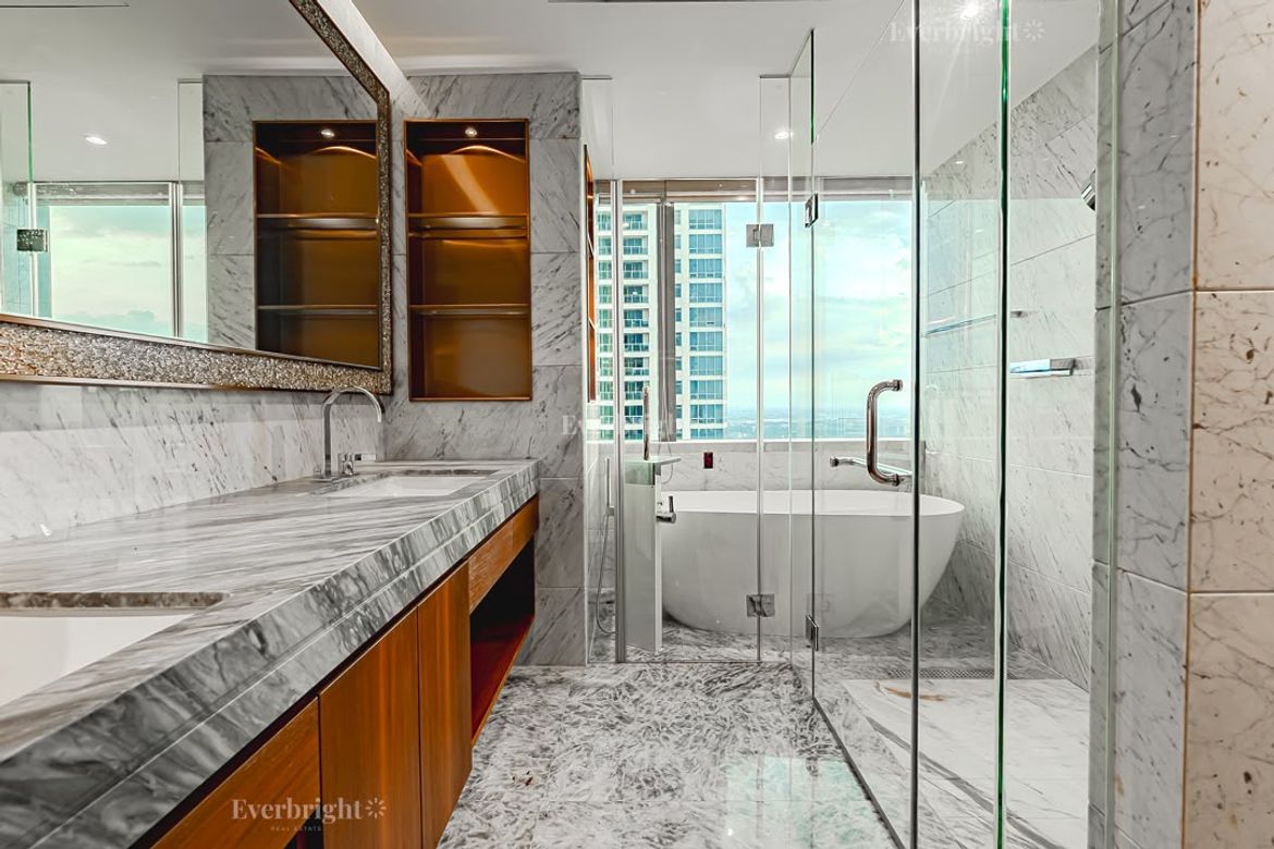 3 Bedroom Condo for Sale in BGC, Taguig – photo 6