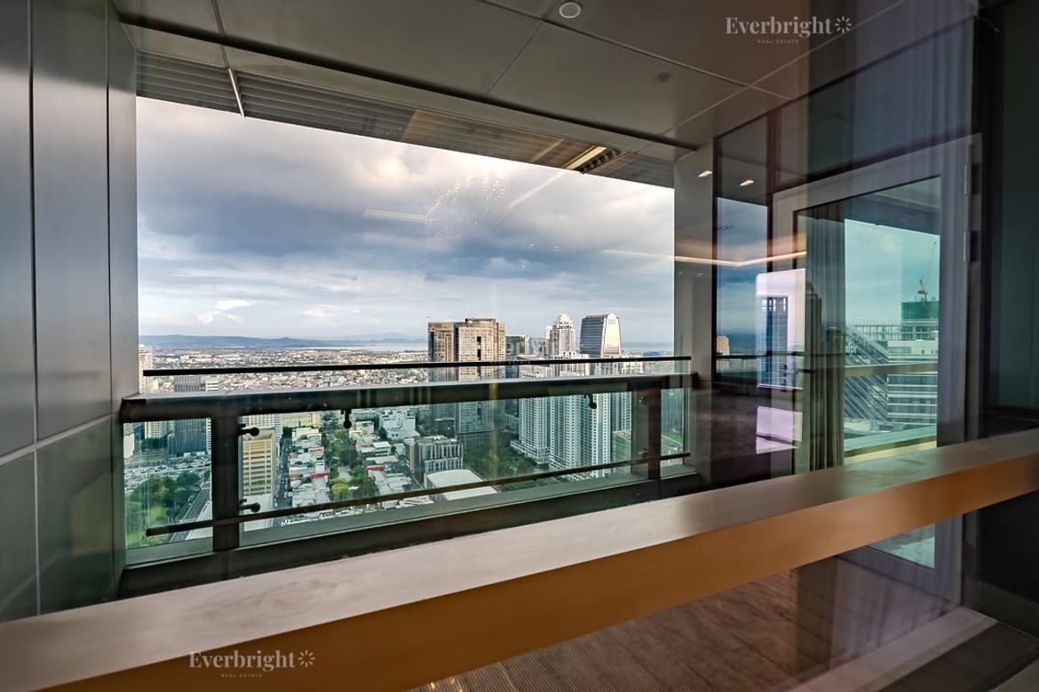 3 Bedroom Condo for Sale in BGC, Taguig – photo 11