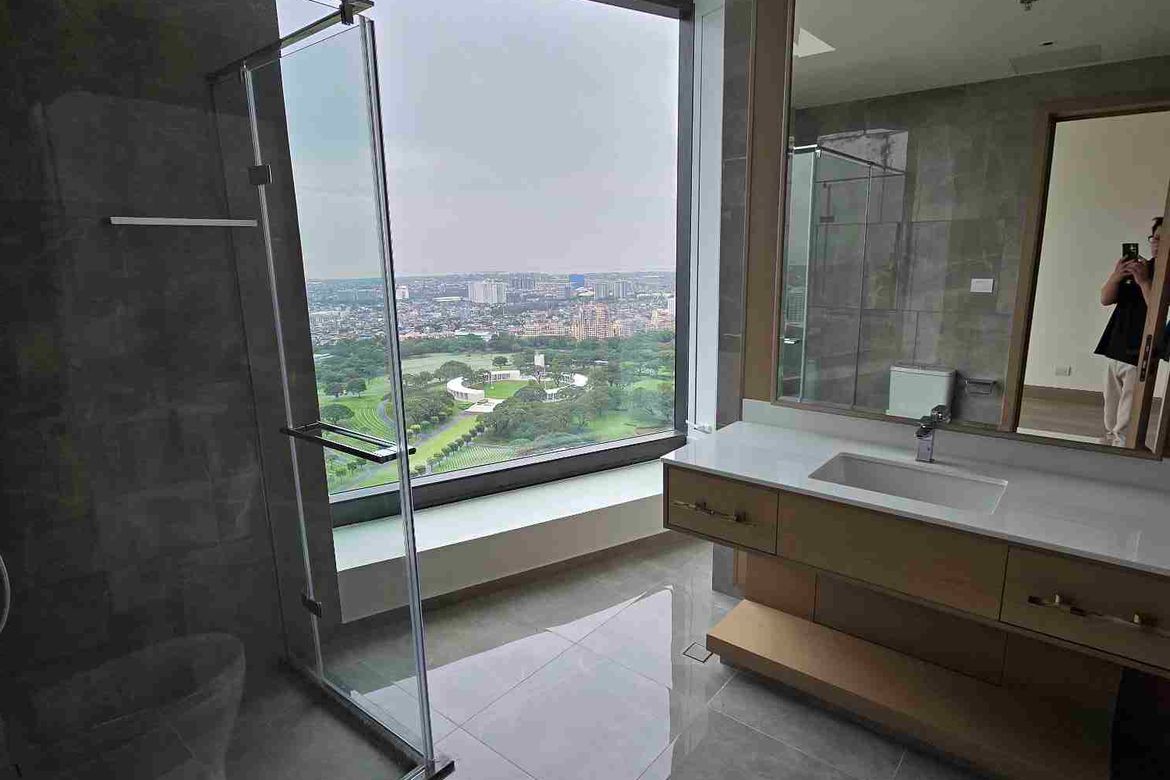 3 Bedroom Condo for Sale in BGC, Taguig – photo 6