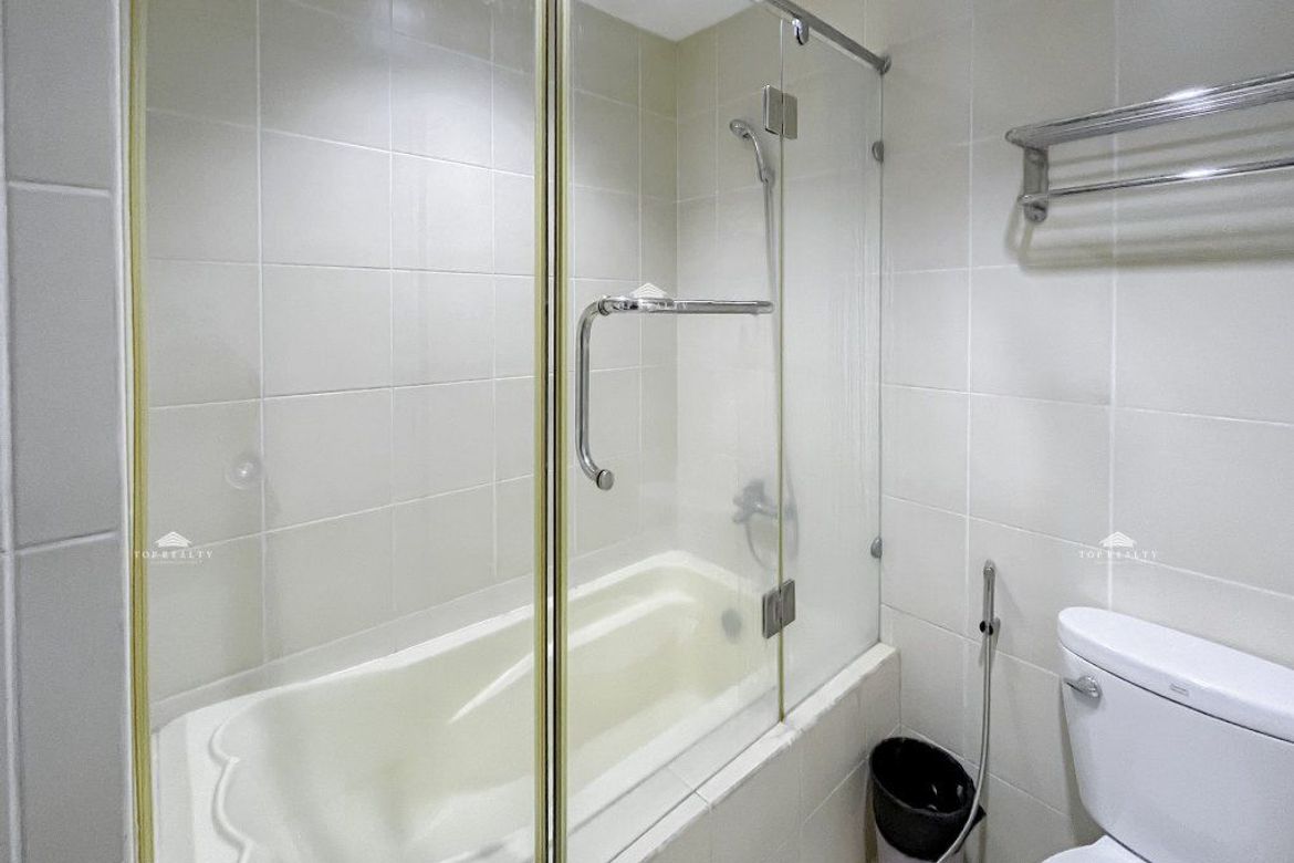 3 Bedroom Condo for Sale in BGC, Taguig – photo 14