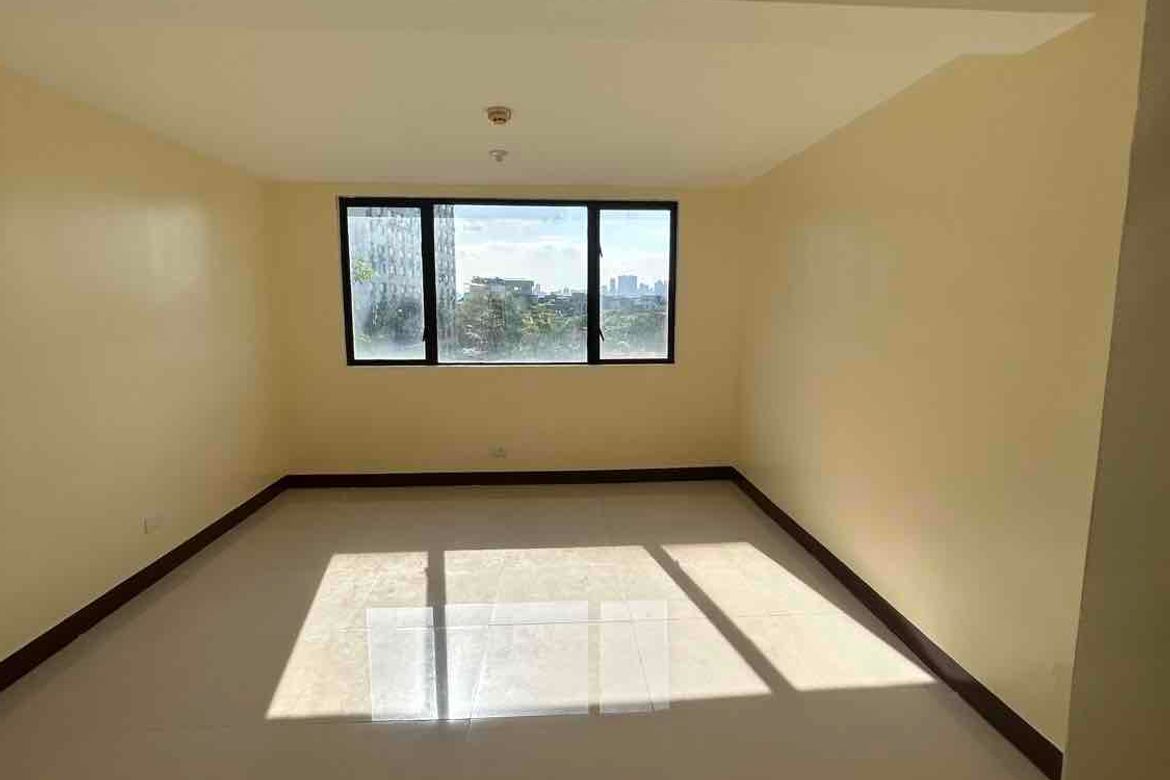 3 Bedroom Condo for Sale in Cambridge Village, San Andres, Cainta, Rizal – photo 3