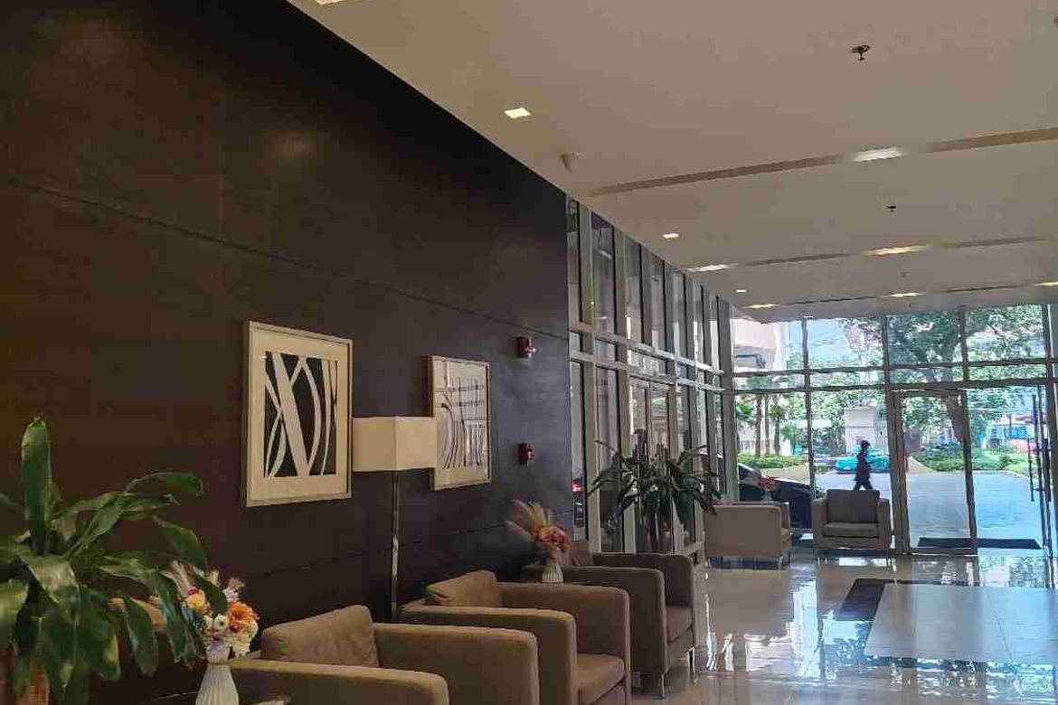 3 Bedroom Condo for Sale in COVENT GARDEN, Santa Mesa, Manila, Metro Manila near LRT-2 V. Mapa