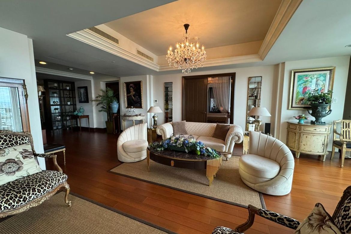 3 Bedroom Condo for Sale in Discovery Primea, Quiapo, Manila, Metro Manila near LRT-2 Recto