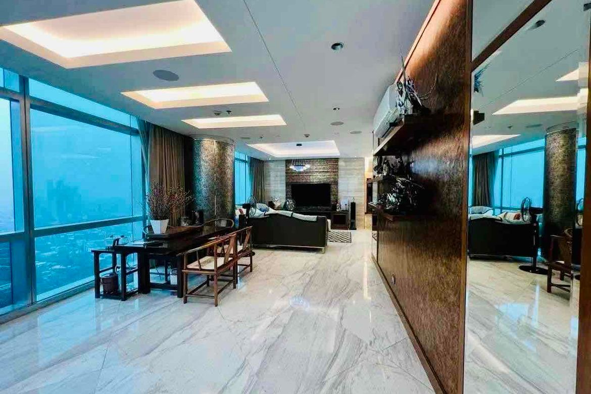 3 Bedroom Condo for Sale in EIGHT FORBESTOWN ROAD, Bagong Tanyag, Taguig, Metro Manila – photo 3