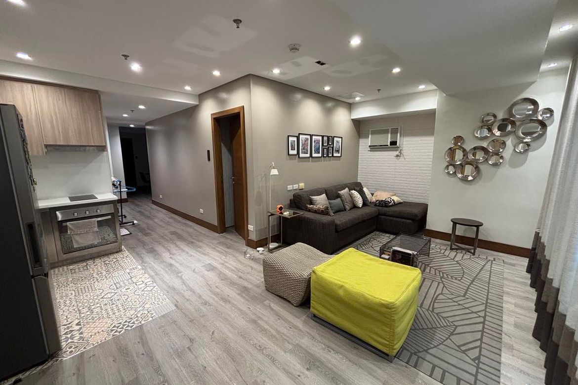 3 Bedroom Condo for Sale in Ermita, Manila, Metro Manila near LRT-1 United Nations