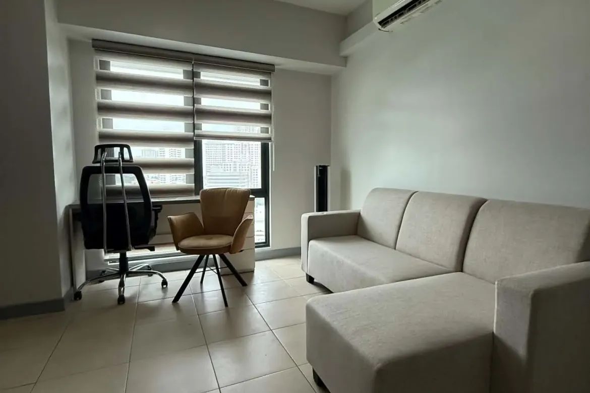 3 Bedroom Condo for Sale in Flair Towers, Highway Hills, Mandaluyong, Metro Manila near MRT-3 Boni – photo 2