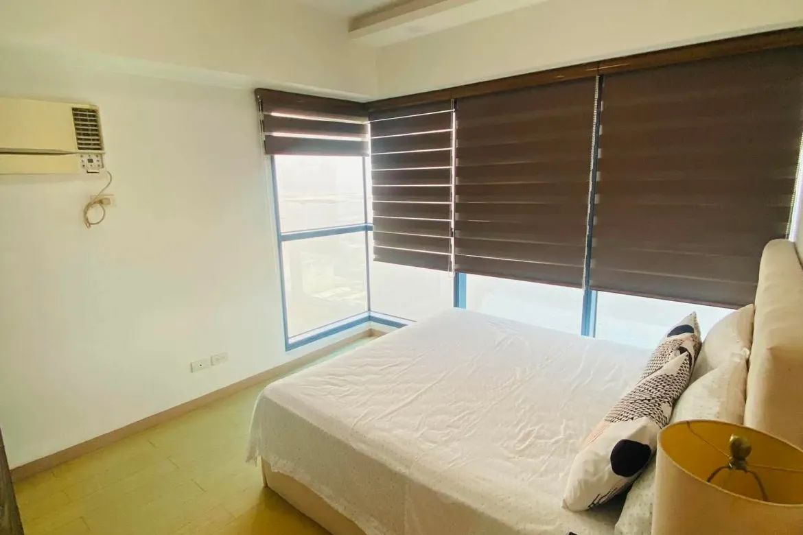 3 Bedroom Condo for Sale in Grand Riviera Suites, Ermita, Manila, Metro Manila near LRT-1 Pedro Gil