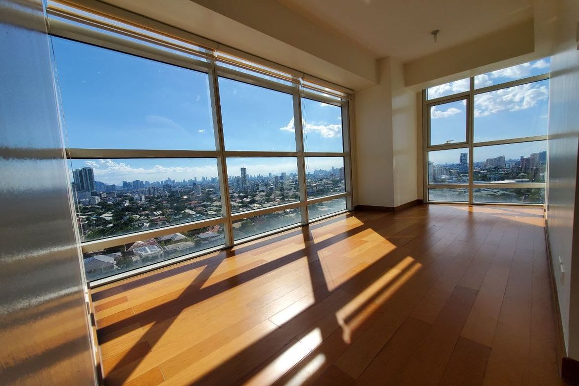 3 Bedroom Condo for Sale in Greenhills, San Juan, Metro Manila