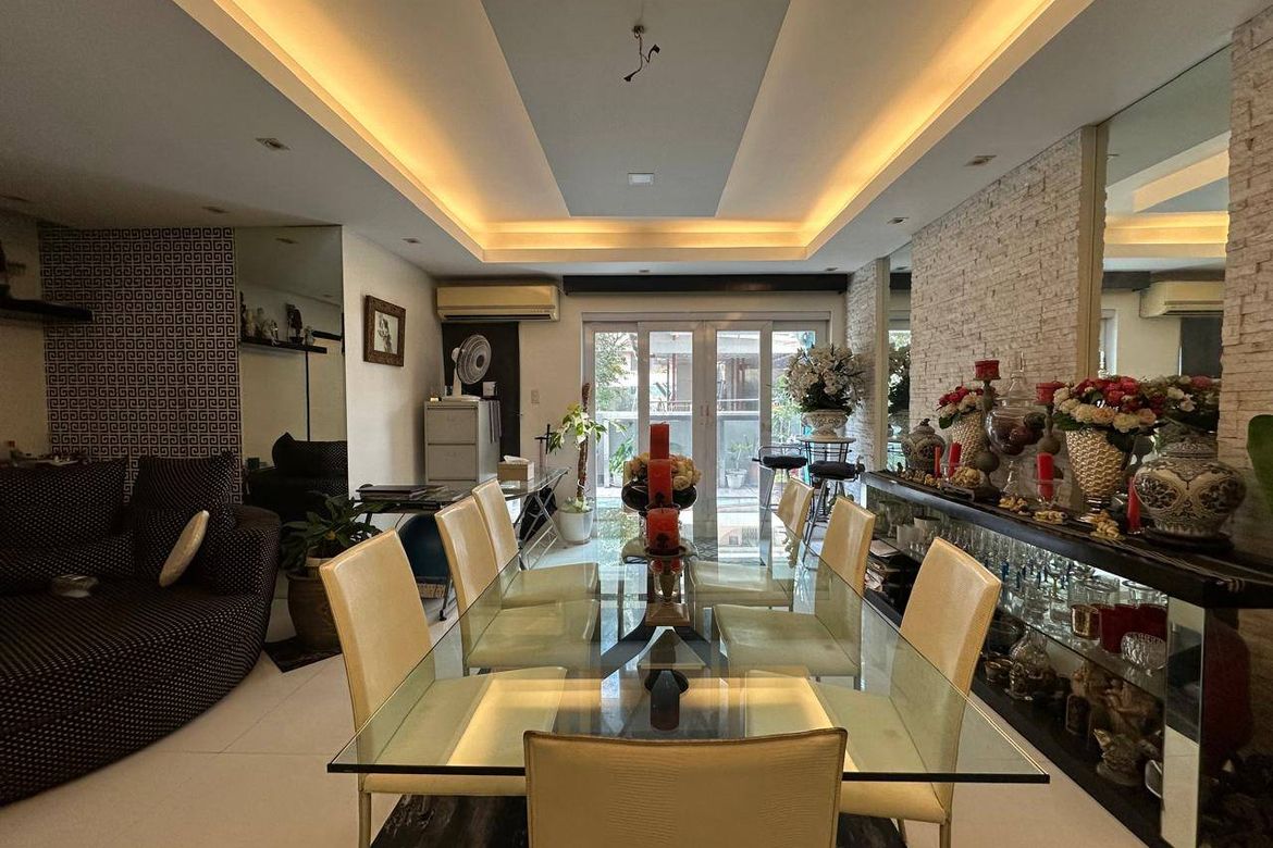 3 Bedroom Condo for Sale in Greenhills, San Juan, Metro Manila near MRT-3 Santolan