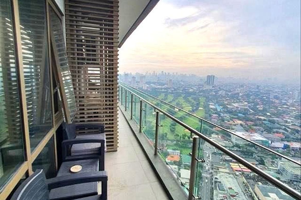 3 Bedroom Condo for Sale in Greenhills, San Juan, Metro Manila near MRT-3 Santolan – photo 4