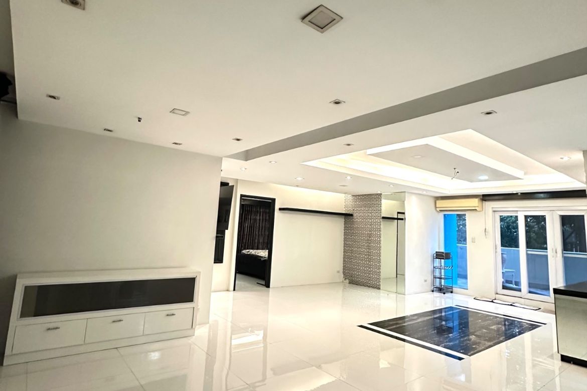 3 Bedroom Condo for Sale in Greenhills, San Juan, Metro Manila near MRT-3 Santolan – photo 2