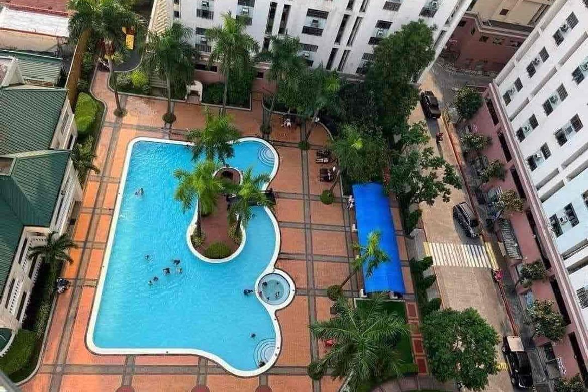 3 Bedroom Condo for Sale in Highway Hills, Mandaluyong, Metro Manila near MRT-3 Boni – photo 3