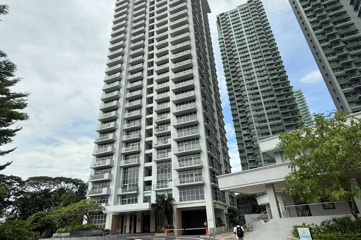 3 Bedroom Condo for Sale in Kaunlaran, Quezon City, Metro Manila near LRT-2 Betty Go-Belmonte