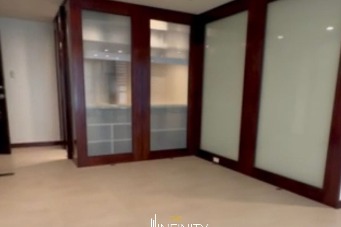 3 Bedroom Condo for Sale in Kensington Place, BGC, Taguig near MRT-3 Buendia – photo 2