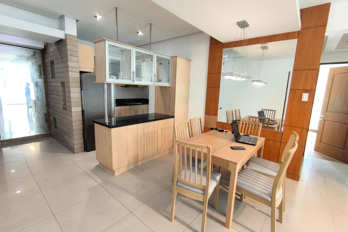 3 Bedroom Condo for Sale in Kensington Place, BGC, Taguig near MRT-3 Buendia – photo 2
