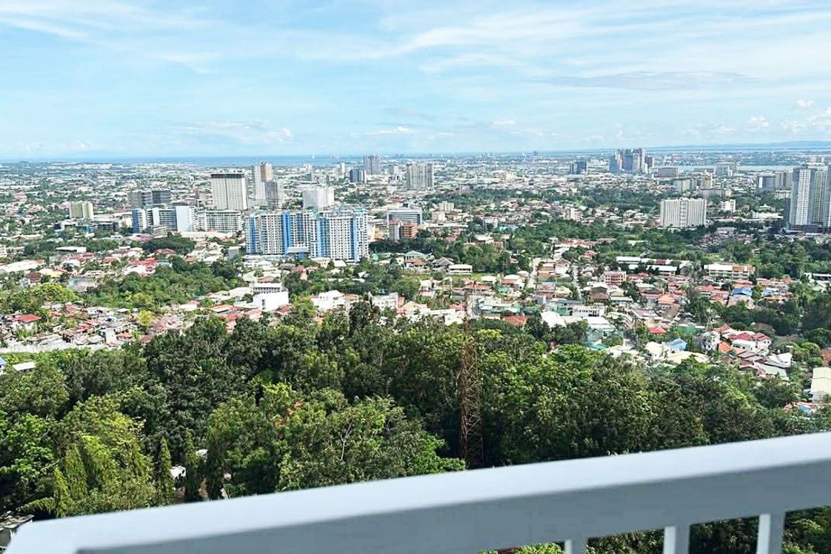 3 Bedroom Condo for Sale in Lahug, Cebu City, Cebu – photo 7