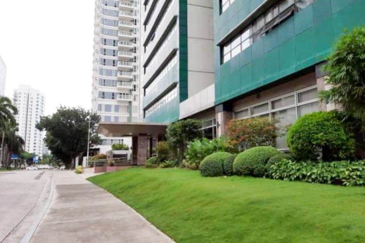 3 Bedroom Condo for Sale in Luz, Cebu City, Cebu