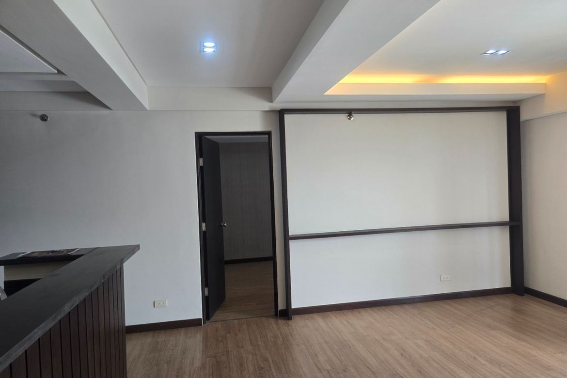3 Bedroom Condo for Sale in Marquee Residences, Pulungbulu, Angeles, Pampanga – photo 2