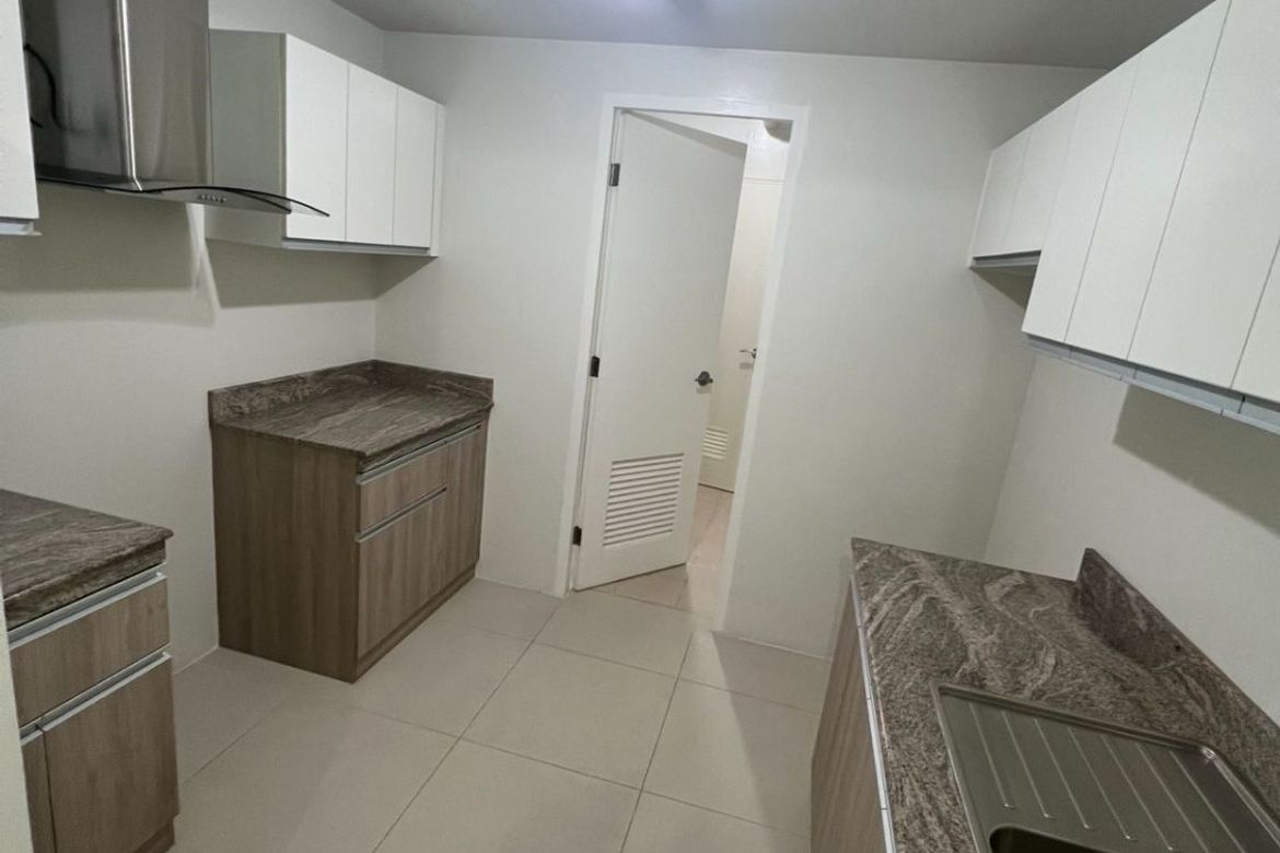 3 Bedroom Condo for Sale in Mi Casa, Barangay 76, Pasay, Metro Manila near LRT-1 EDSA – photo 7