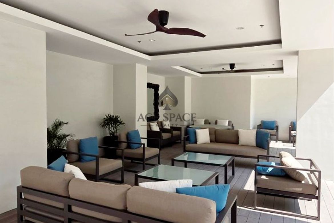 3 Bedroom Condo for Sale in MidPark Towers, Baclaran, Parañaque, Metro Manila