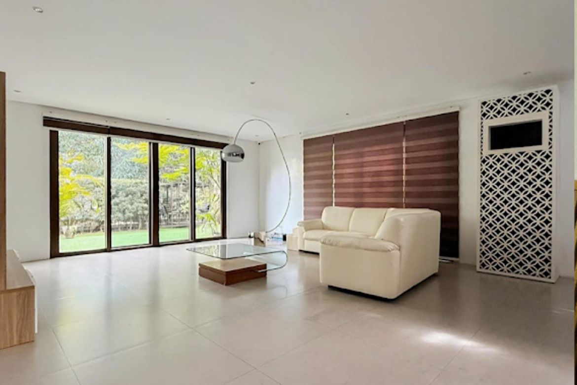 3 Bedroom Condo for Sale in New Alabang Village, Muntinlupa, Metro Manila