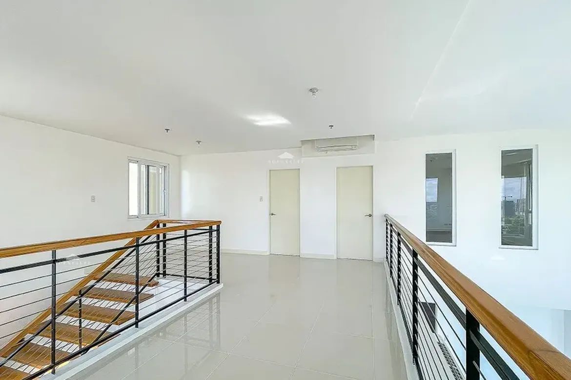 3 Bedroom Condo for Sale in Oak Harbor Residences, Don Bosco, Parañaque, Metro Manila – photo 2