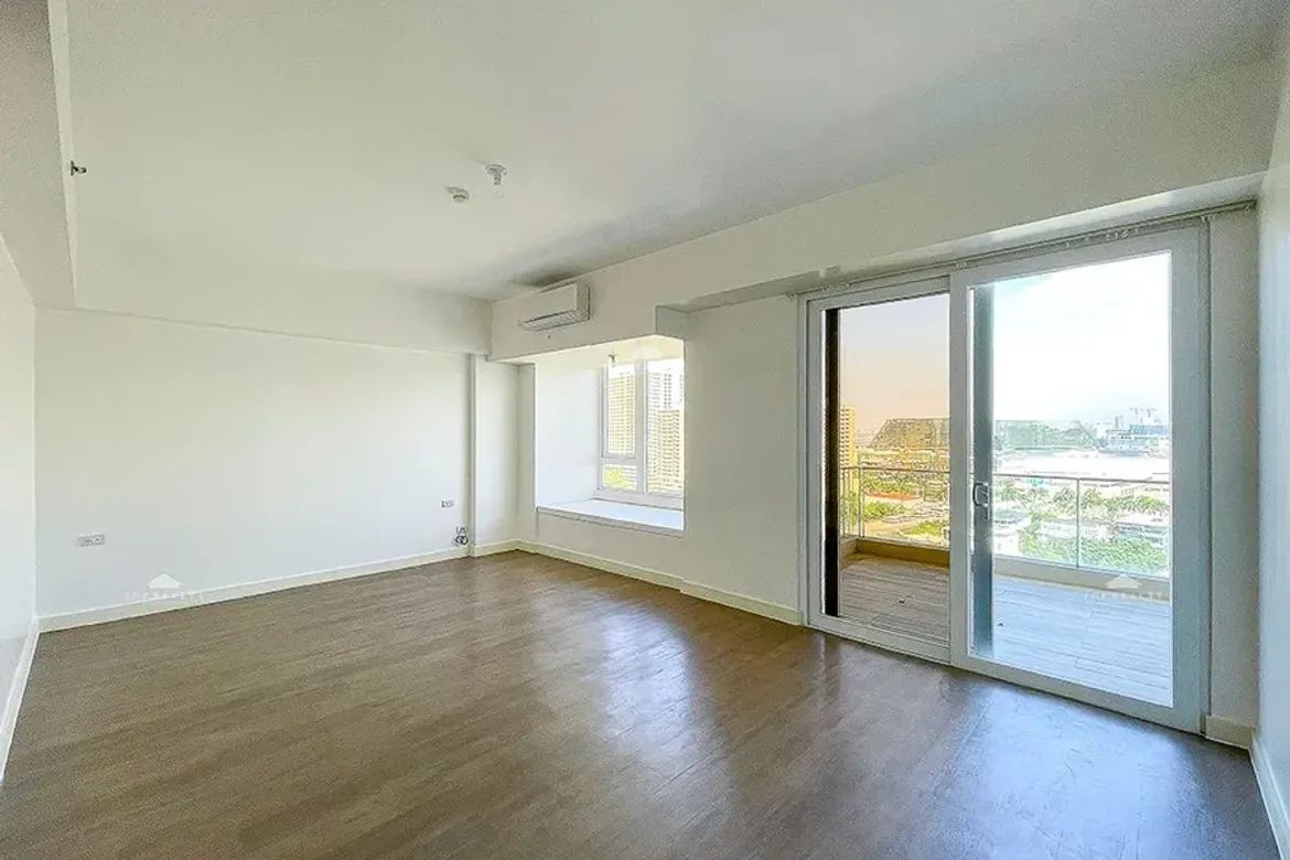 3 Bedroom Condo for Sale in Oak Harbor Residences, Don Bosco, Parañaque, Metro Manila – photo 8