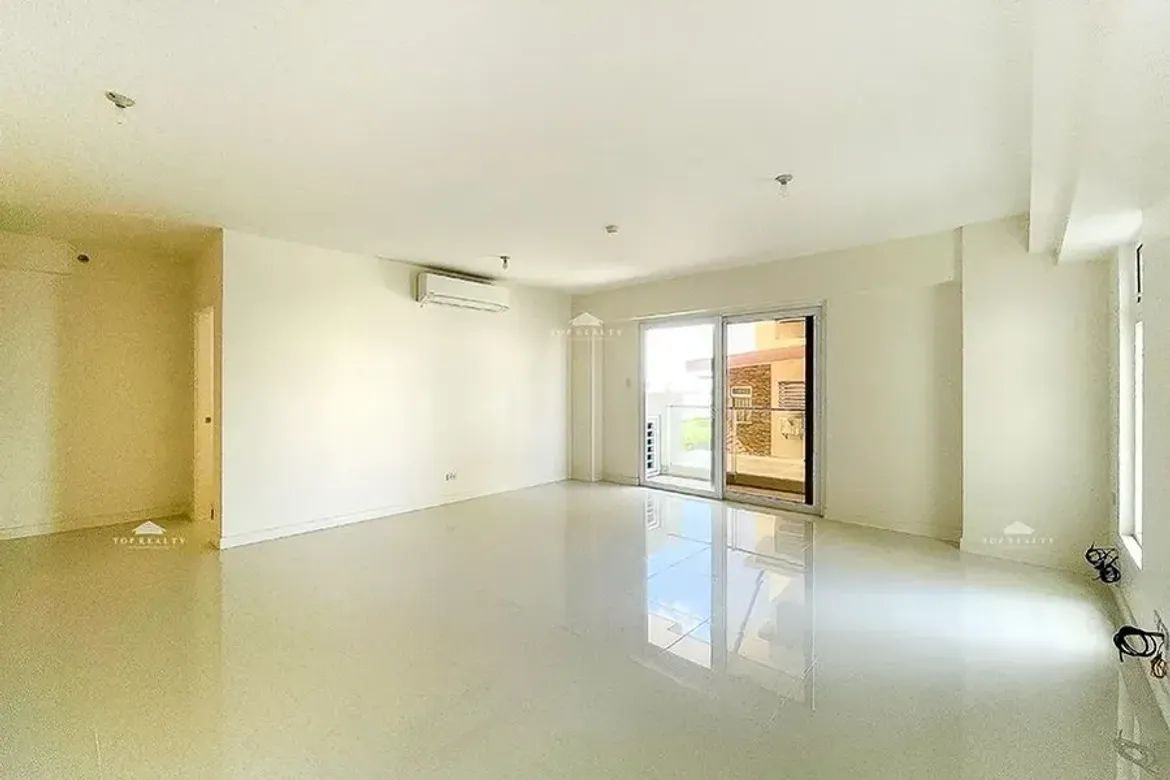 3 Bedroom Condo for Sale in Oak Harbor Residences, Don Bosco, Parañaque, Metro Manila – photo 2