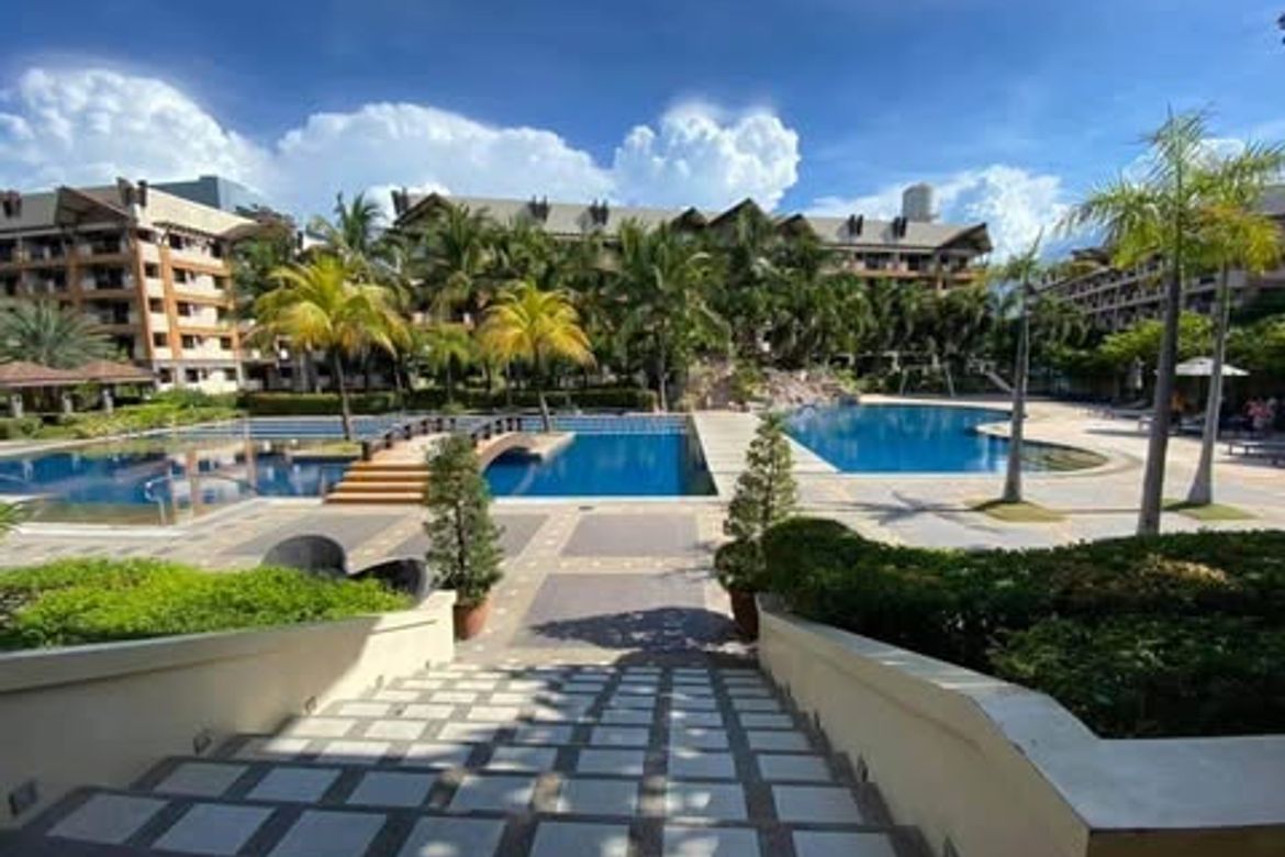 3 Bedroom Condo for Sale in Ohana Place, Almanza Uno, Las Piñas, Metro Manila – photo 3