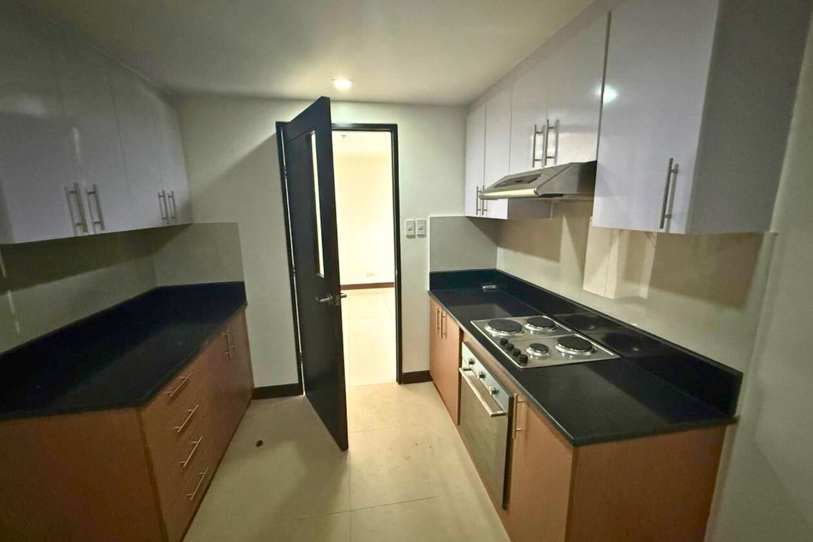 3 Bedroom Condo for Sale in One Central, Bel-Air, Makati City – photo 8