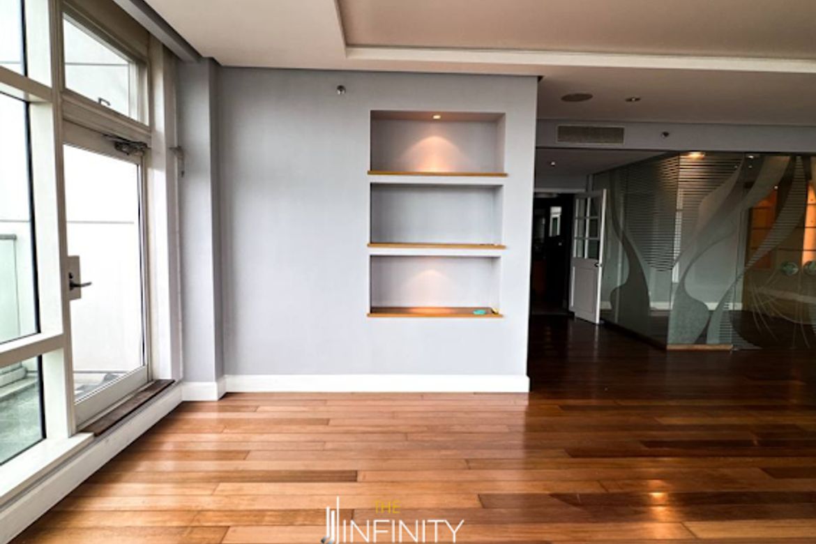 3 Bedroom Condo for Sale in One Roxas Triangle Tower, Urdaneta, Makati City near MRT-3 Buendia – photo 7