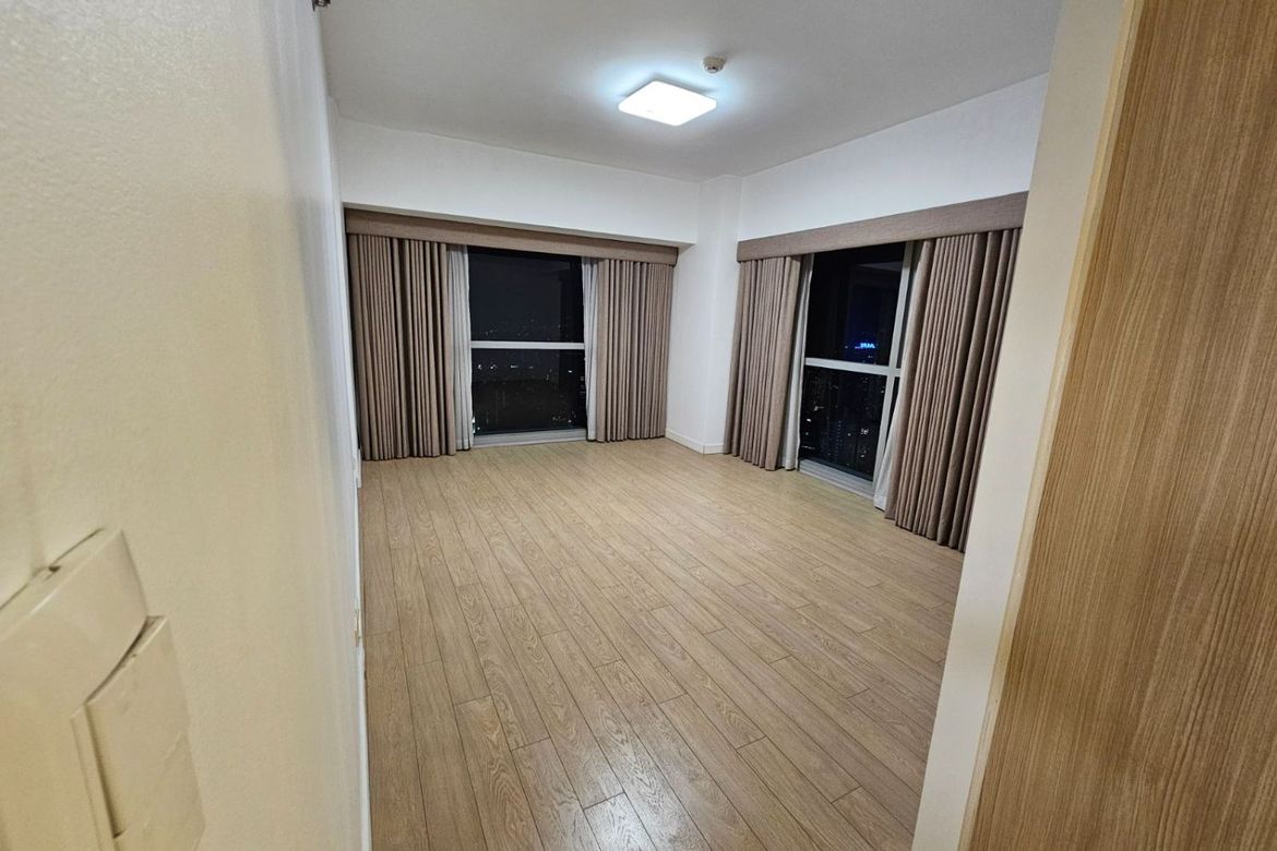 3 Bedroom Condo for Sale in One Shangri-La Place, Wack-Wack Greenhills, Mandaluyong, Metro Manila near MRT-3 Shaw Boulevard