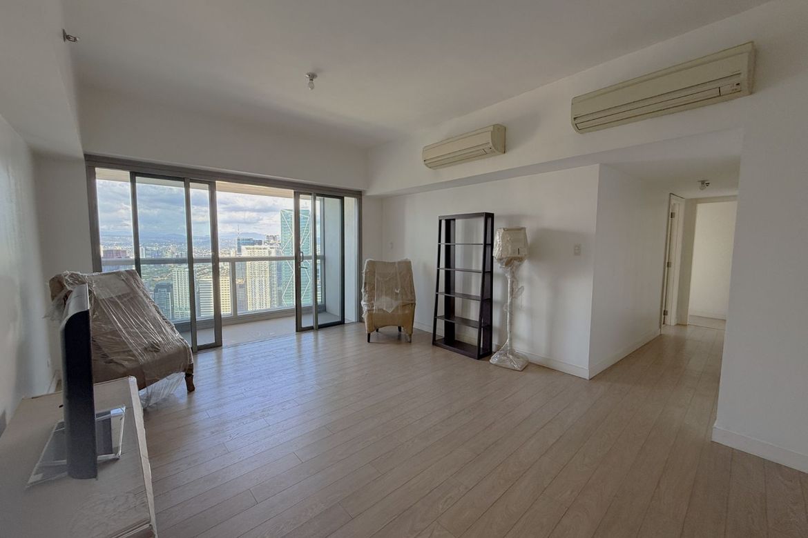 3 Bedroom Condo for Sale in One Shangri-La Place, Wack-Wack Greenhills, Mandaluyong, Metro Manila near MRT-3 Shaw Boulevard – photo 7