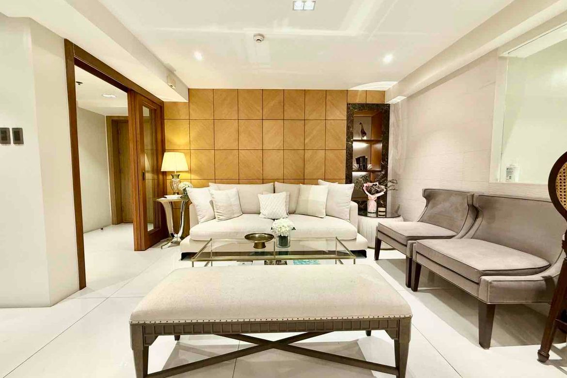 3 Bedroom Condo for Sale in One Shangri-La Place, Wack-Wack Greenhills, Mandaluyong, Metro Manila near MRT-3 Shaw Boulevard – photo 5