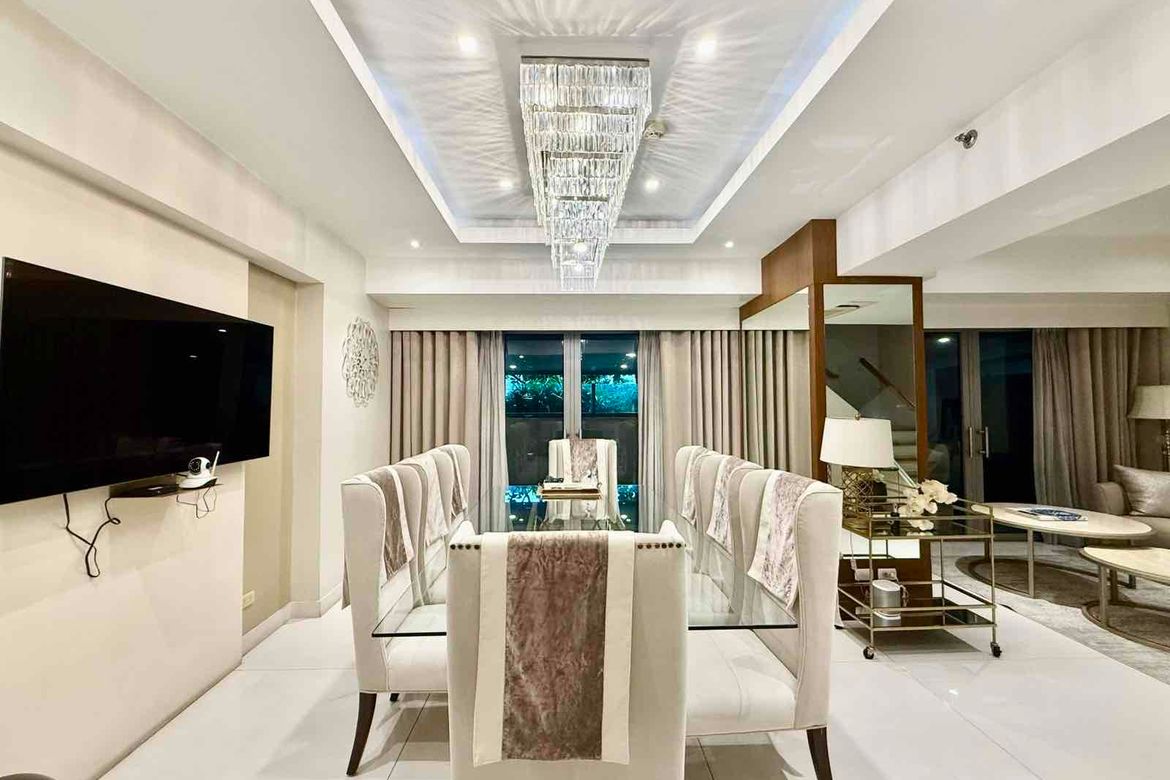 3 Bedroom Condo for Sale in One Shangri-La Place, Wack-Wack Greenhills, Mandaluyong, Metro Manila near MRT-3 Shaw Boulevard – photo 8
